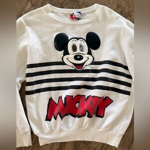 Vintage Disney Mickey Mouse White and Black Sweatshirt